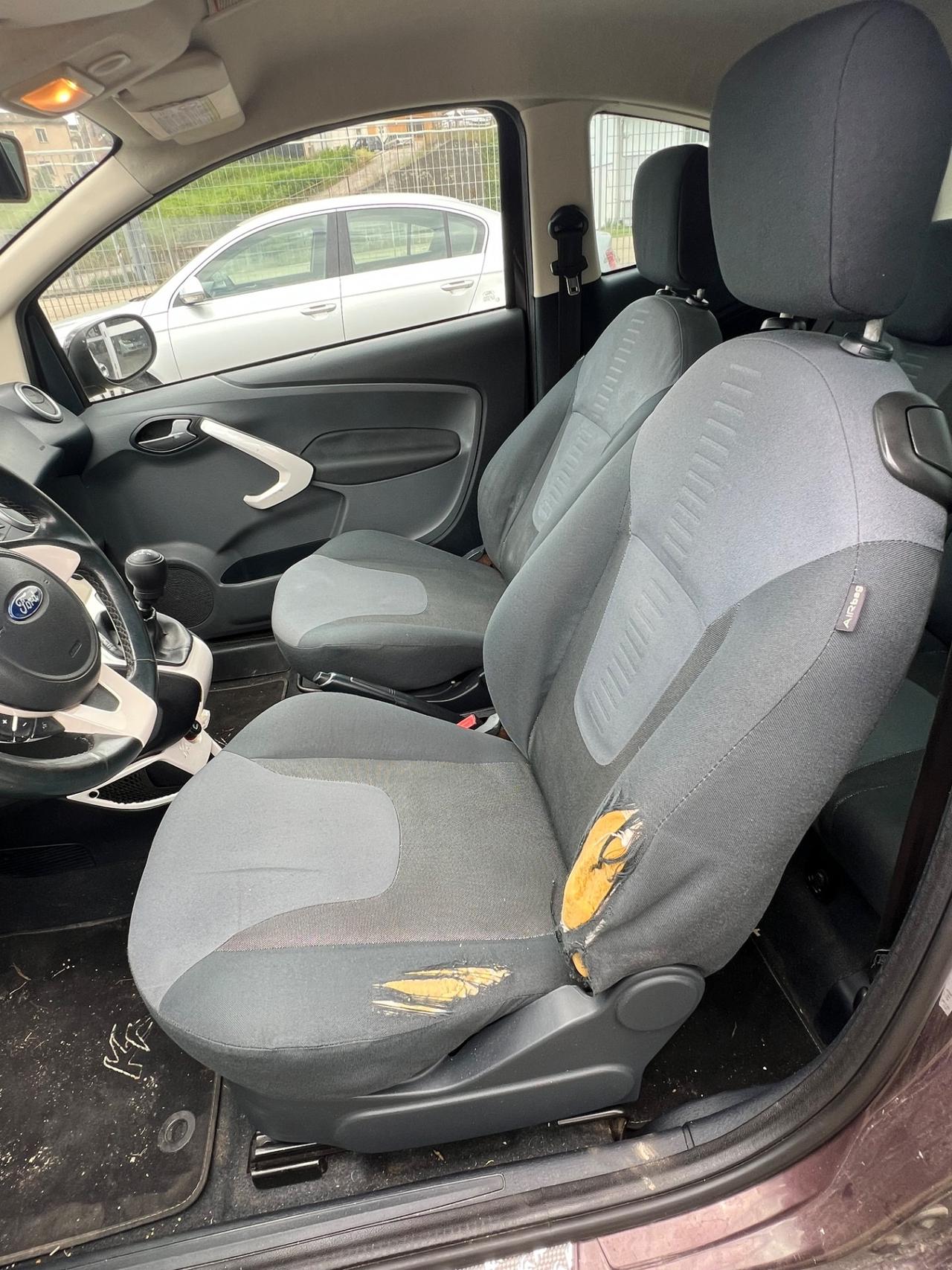 Ford Ka Ka 1.3 TDCi 75CV Titanium cDPF