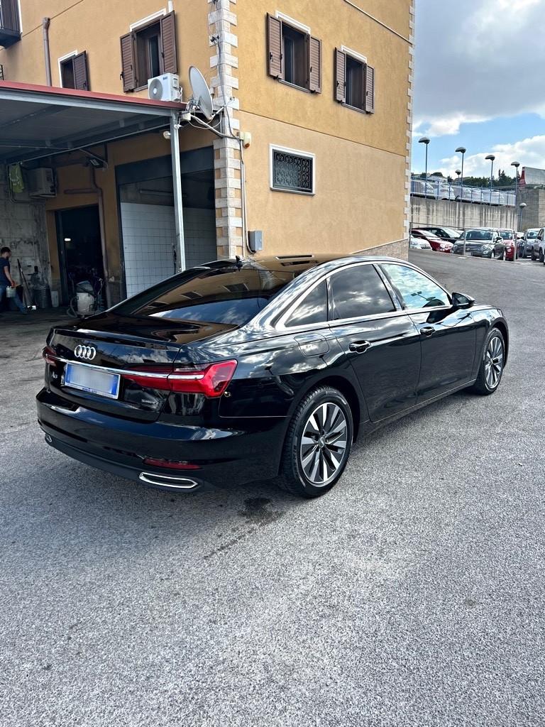 Audi A6 2.0 TDI 204cv S tronic 2020 km 92.000