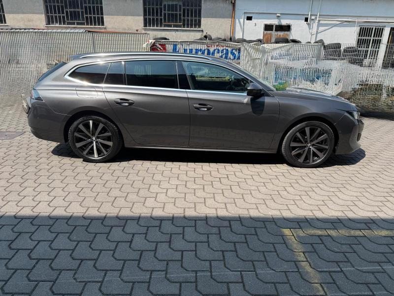 Peugeot 508 Station Wagon 508 SW 1.5 BHDI AllurE 130cv EAT8 N1 AUTOCARRO
