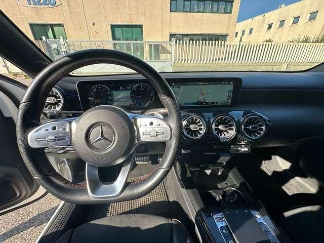 Mercedes-Benz A 200 d Automatic Premium AMG