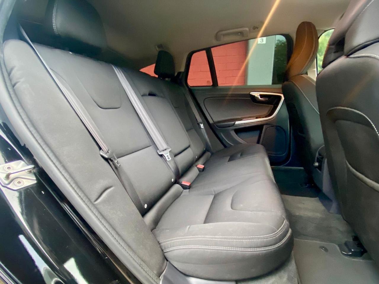 Volvo V60 D3 Geartronic Summum