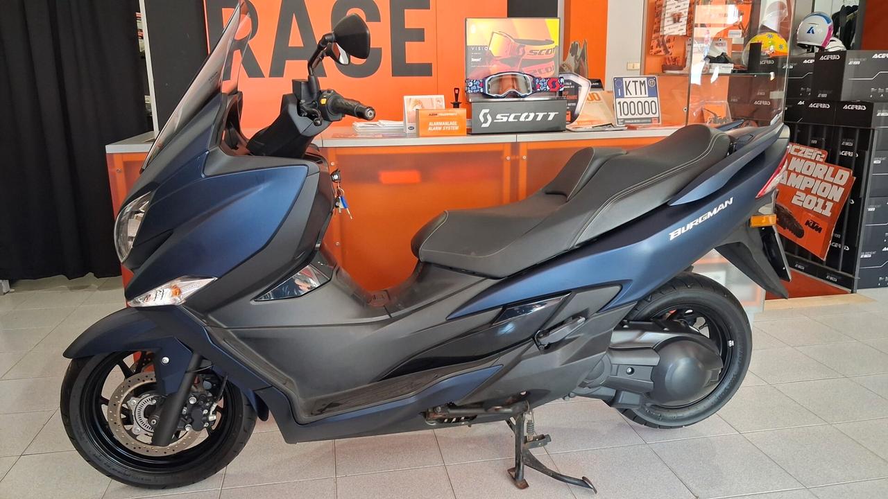 Suzuki Burgman 400