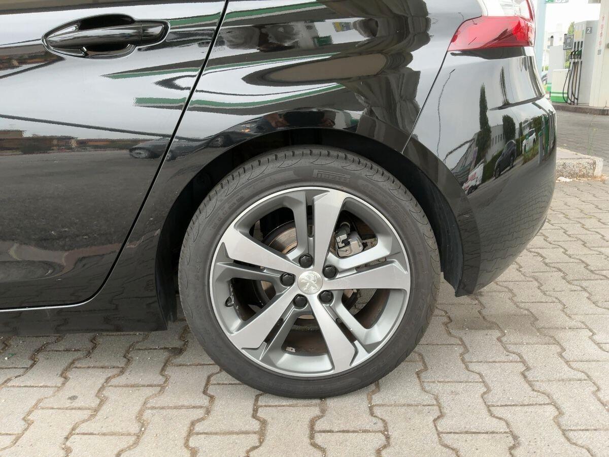 Peugeot 308 1.6 e-HDi 115 CV Stop&Start Allure