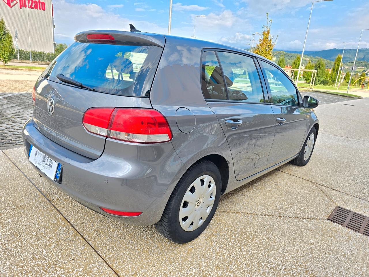 Vw Golf 2.0 TDI 110CV DPF Trendline ok Neopatentati