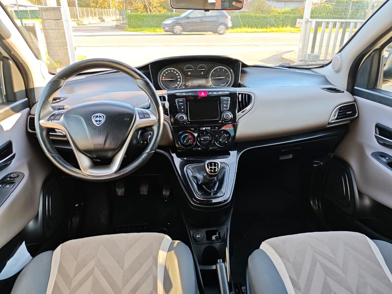 Lancia Ypsilon 1.3 MJT 16V 95 CV 5 porte S&S Opening Edition
