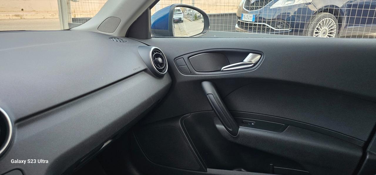 Audi A1 1.6 TDI Attraction