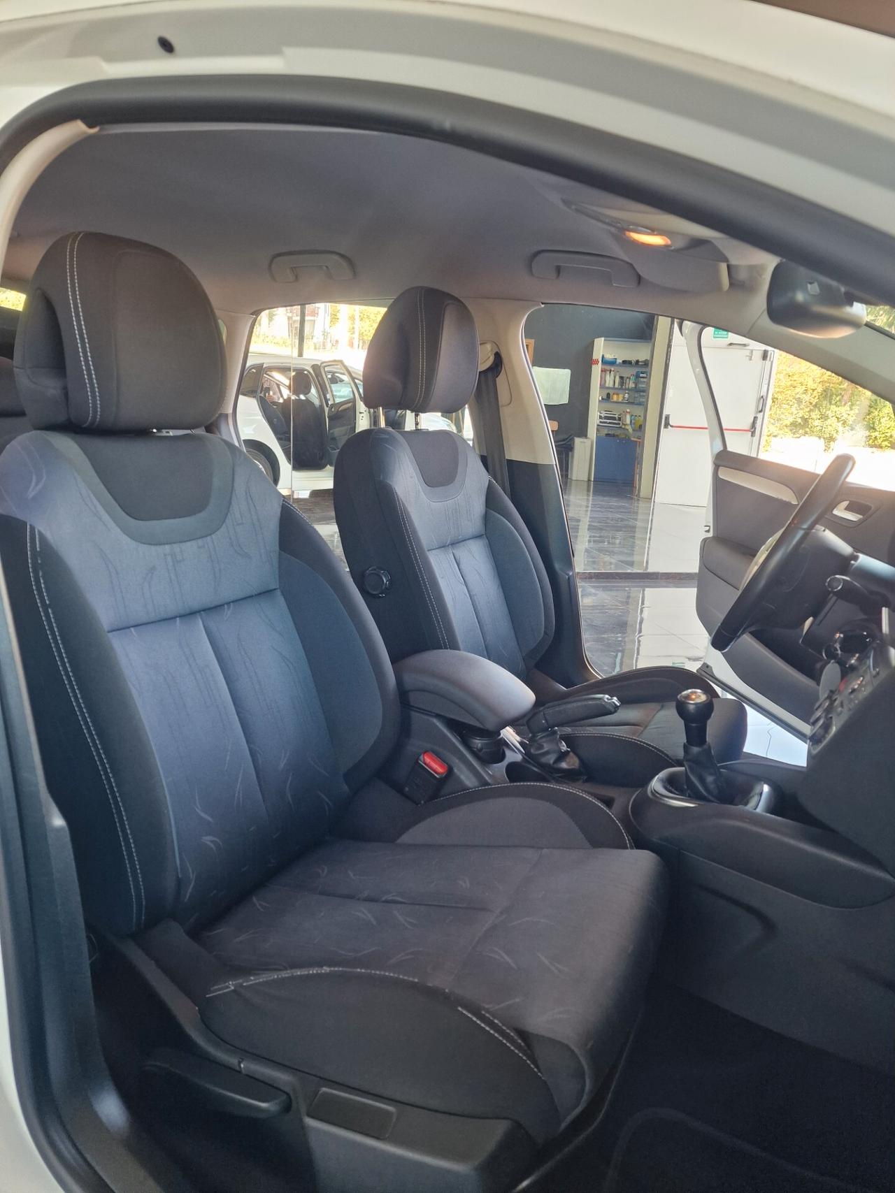 Citroen C4 1.6 BENZINA-GPL, 141 mila chilometri