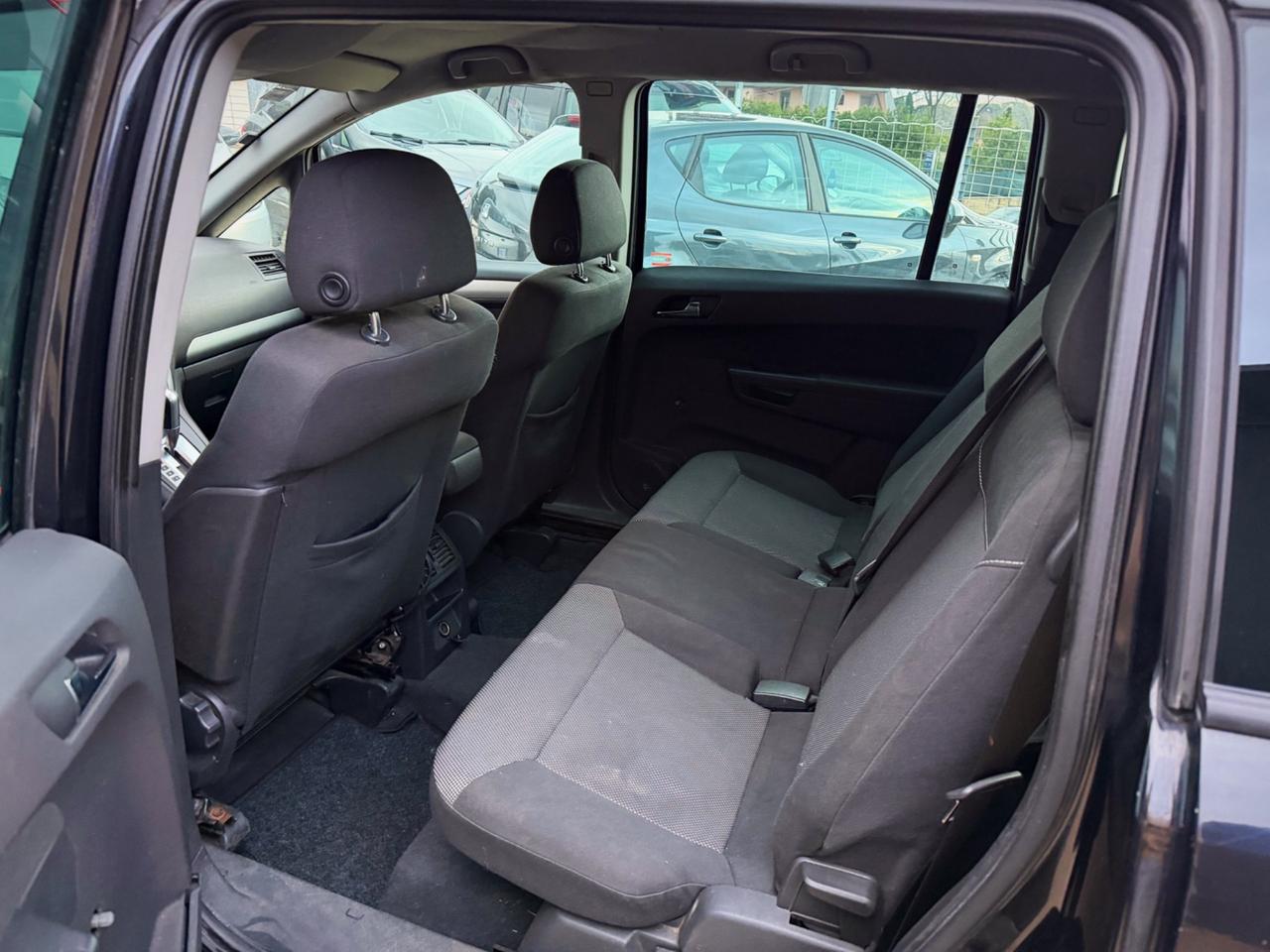 Opel Zafira 1.9 16V CDTI 150CV aut. Cosmo