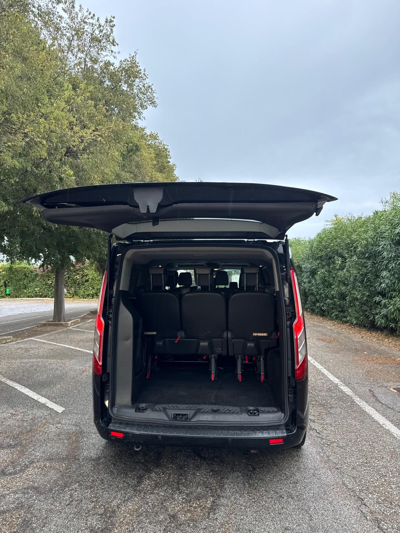 Ford Tourneo Custom 310 2.0 TDCi 130CV PL Titanium