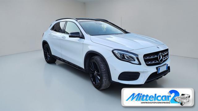 MERCEDES-BENZ GLA 220 Automatic 4Matic Premium