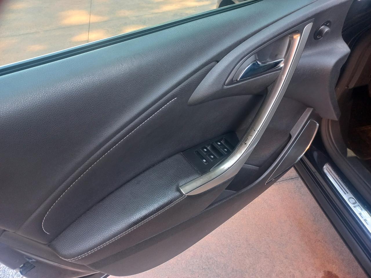 Opel Astra 1.4 Turbo 140CV Sports Tourer Cosmo