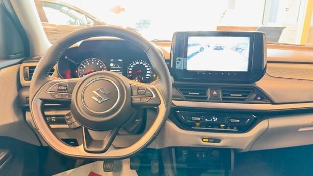 Suzuki Swift 1.2 Hybrid Top bicolor