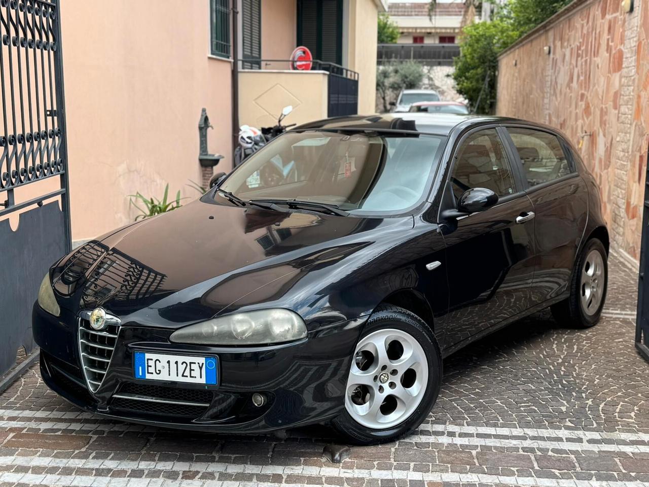 Alfa Romeo 147 1.9 JTD (120) 5 porte Moving