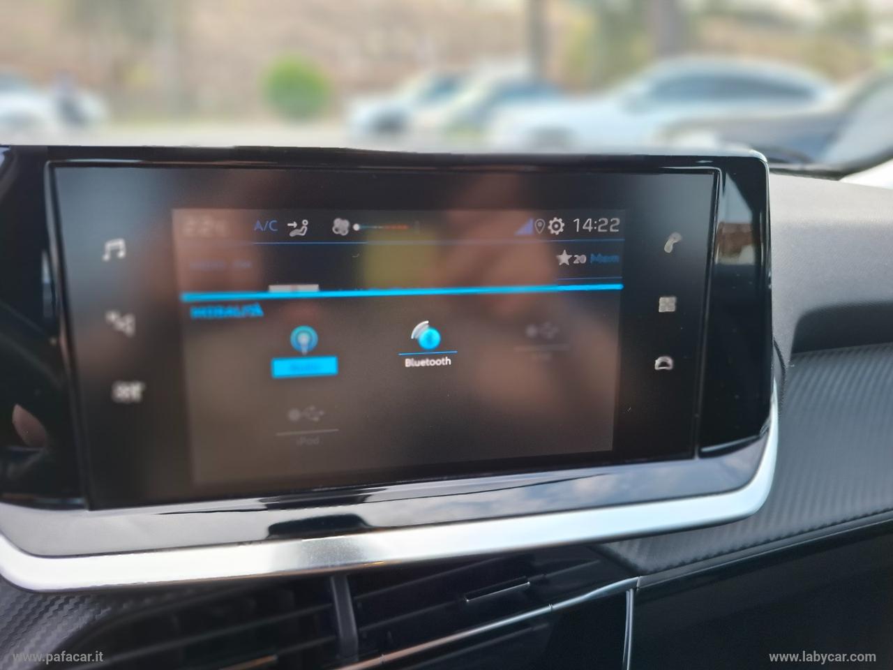 PEUGEOT 2008 BlueHDi 110 S&S Active