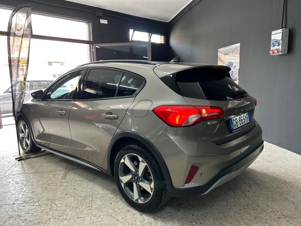 Ford Focus 1.0 EcoBoost 125 CV manuale 5p. Active Co-Pilot