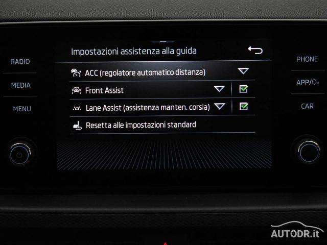 SKODA Kamiq 1.0 G-Tec Led adattivi, Sedili risc, Carplay, ACC