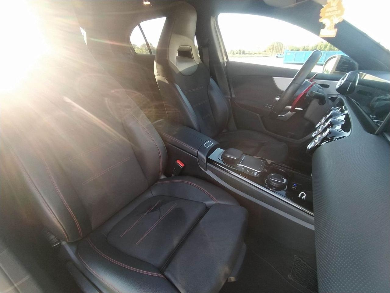 Mercedes-Benz A 250 PREMIUM #50030