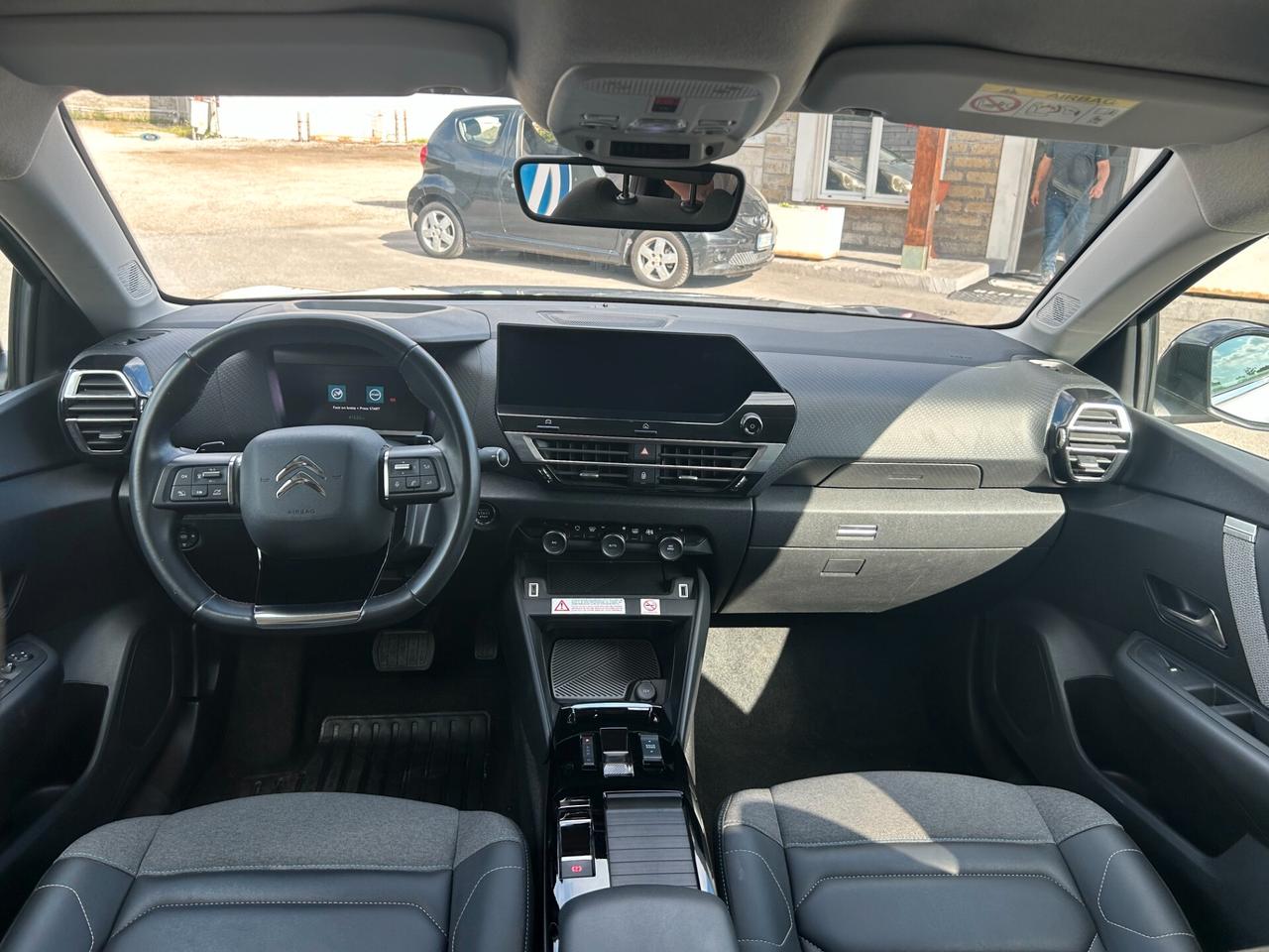 Citroen C4 PureTech 130 S&S EAT8 Shine