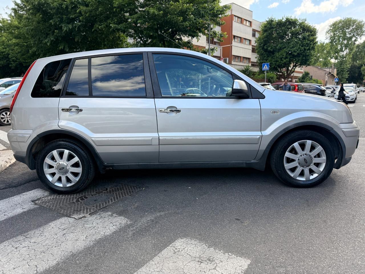 Ford Fusion 1.4 16V Euro 5 GPL (2030) MEGA TAGLIANDO