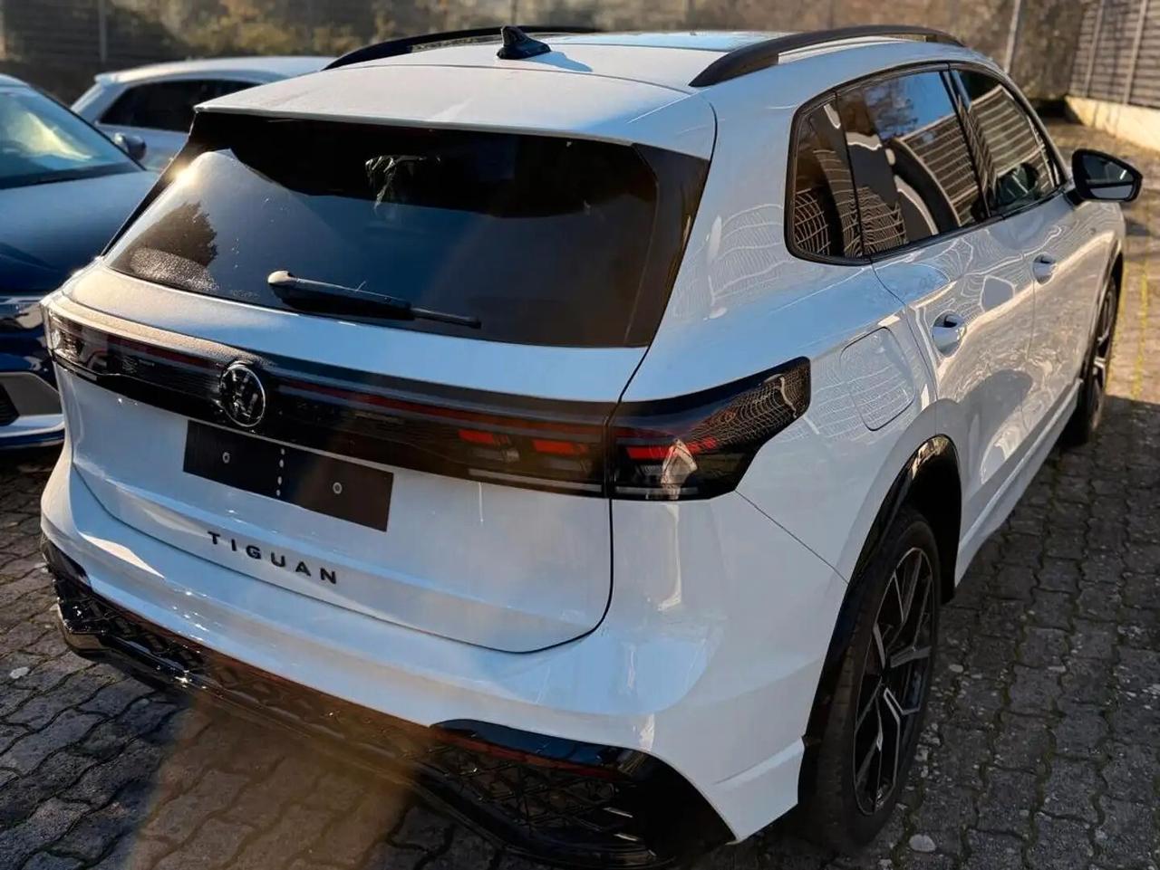 Volkswagen Tiguan 1.5 eTSI 150 CV ACT DSG R-Line Plus