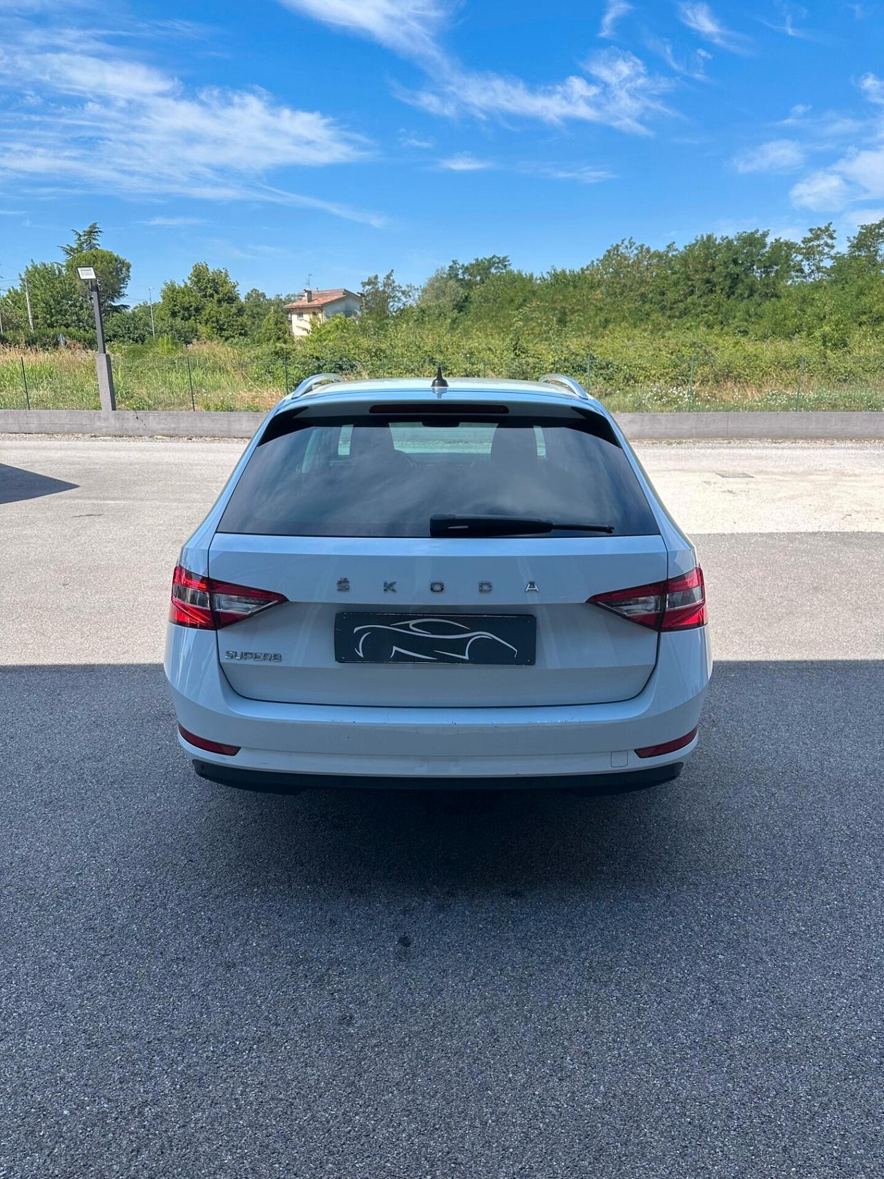 SKODA SUPERB 2.0 TDI EVO 150 CV SCR DSG WAGON EXECUTIVE