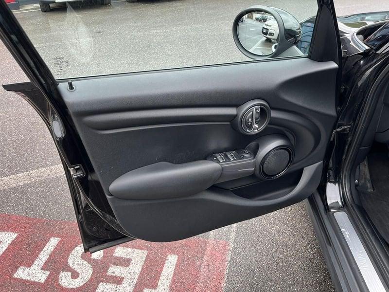 MINI Mini 5 porte Mini 1.5 Cooper D Business 5 porte