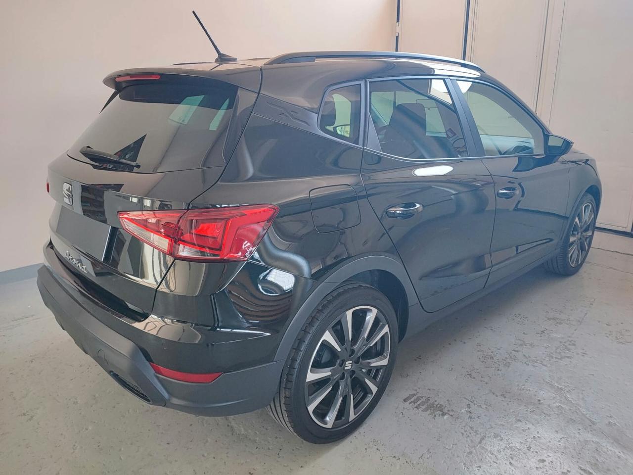 Seat Arona 1.0 EcoTSI Black Edition