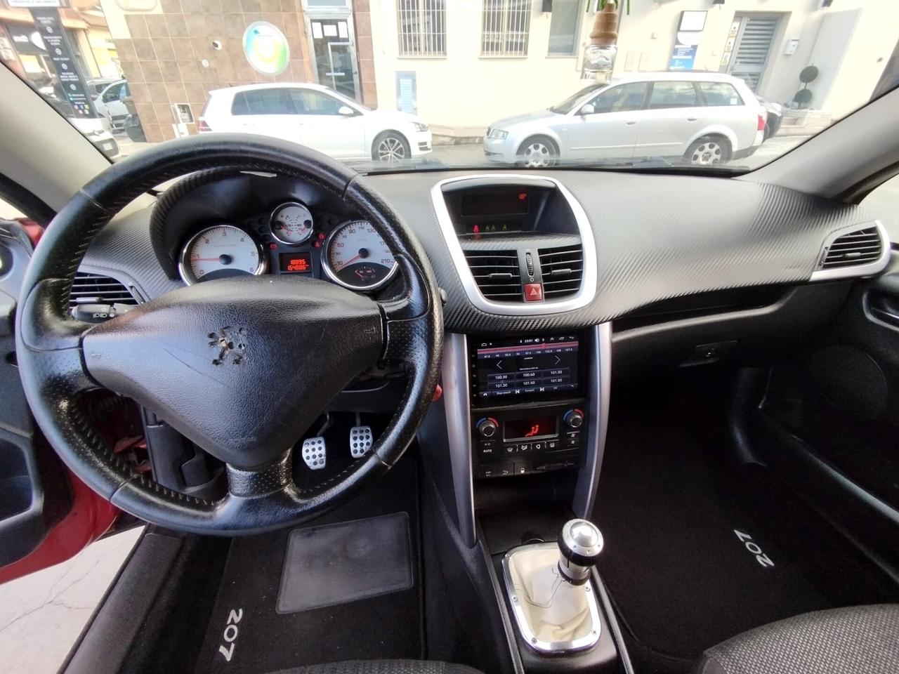 Peugeot 207 1.6 HDi 110CV CC Tecno
