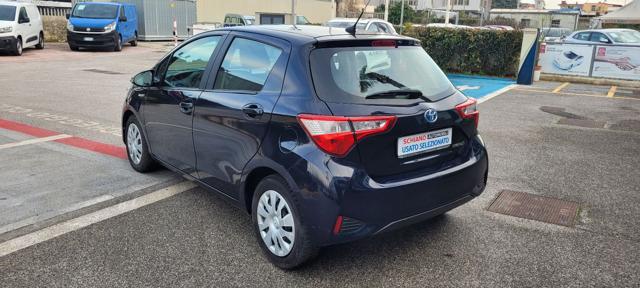 TOYOTA Yaris 1.5 Hybrid 5 porte Cool