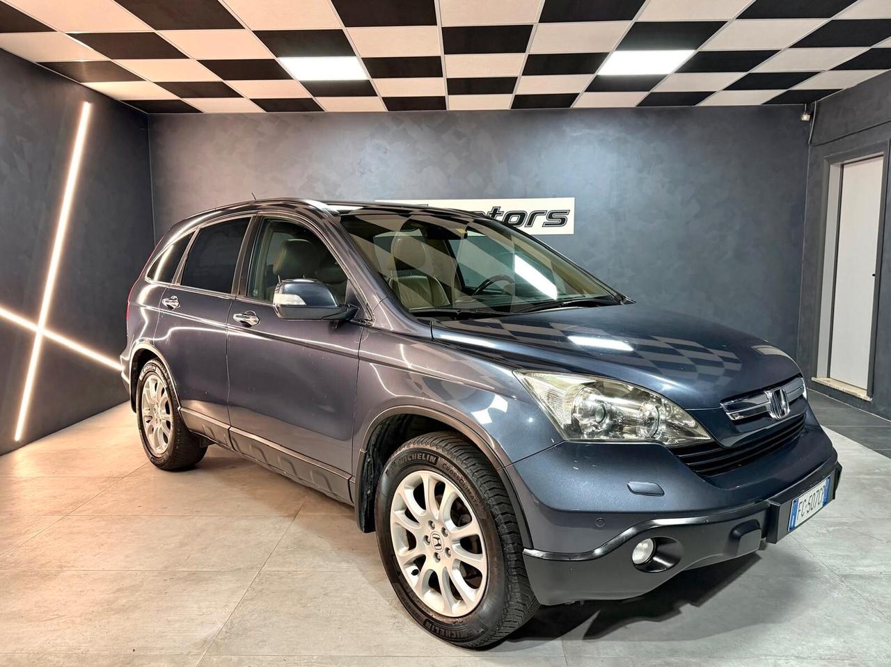 Honda CR-V 2.2 i-CTDi 16V Executive DPF