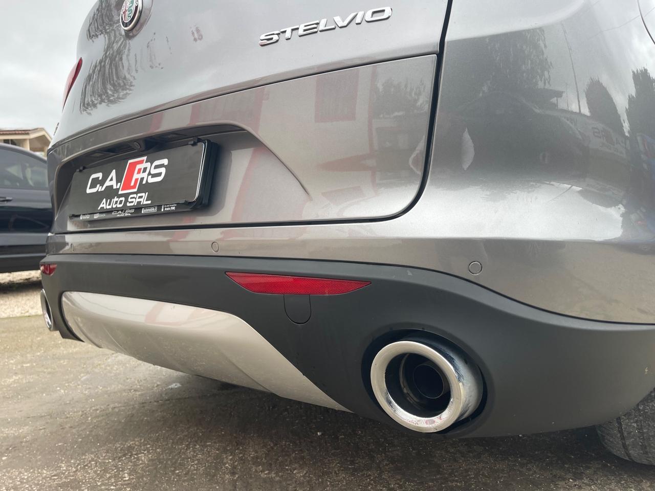 Alfa Romeo Stelvio Executive AT8 Q4 2.2 TurboDiesel 210cv