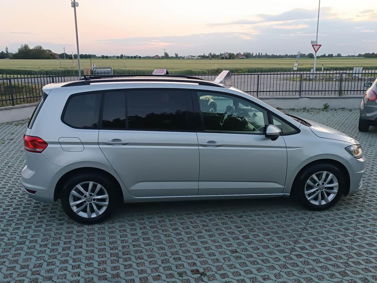 Volkswagen Touran 1.6 TDI 115 CV SCR Trendline BlueMotion 7 POSTI