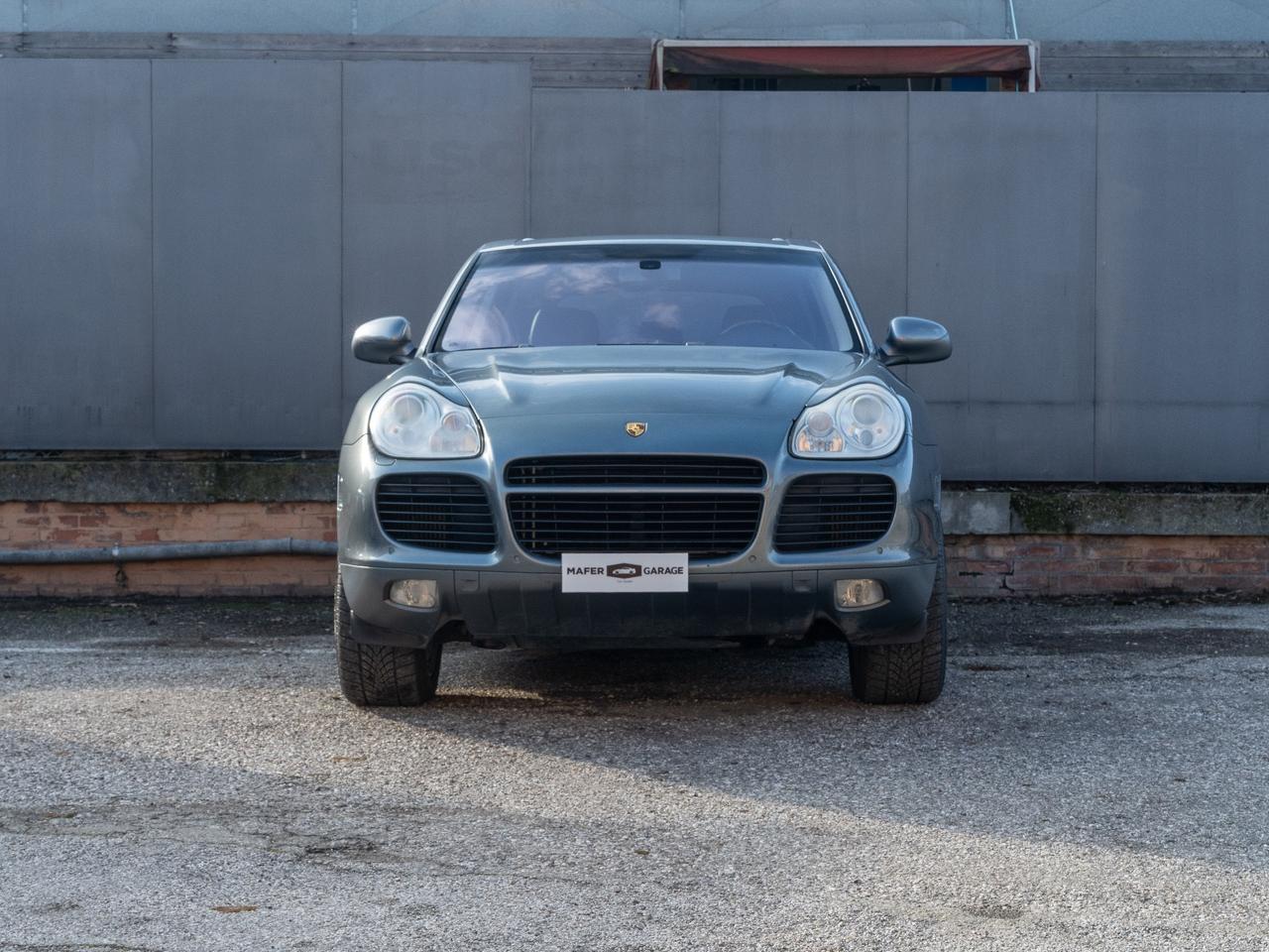 Porsche Cayenne 4.5 cat Turbo