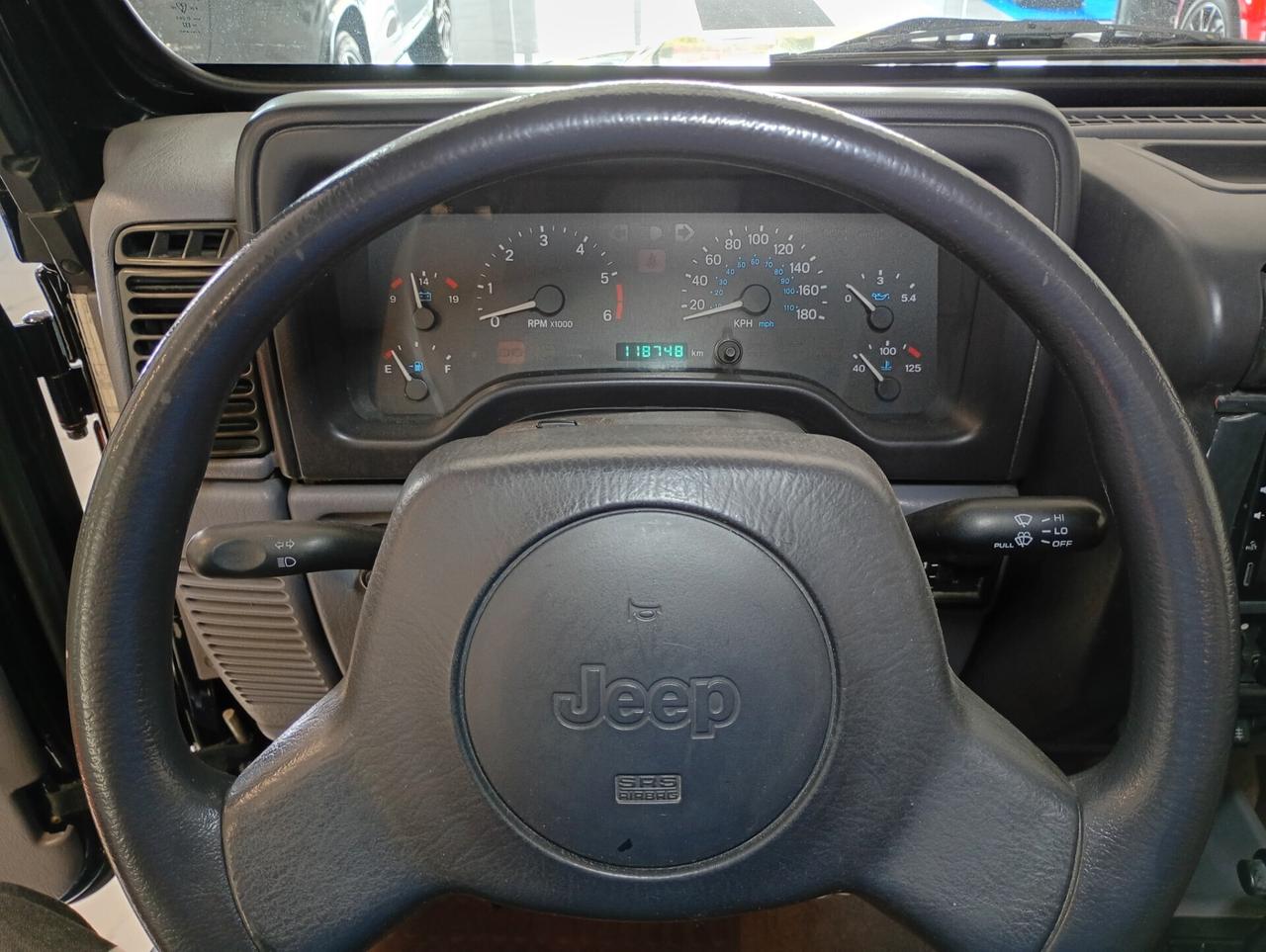 Jeep Wrangler 4.0 cat Hard top (EU)