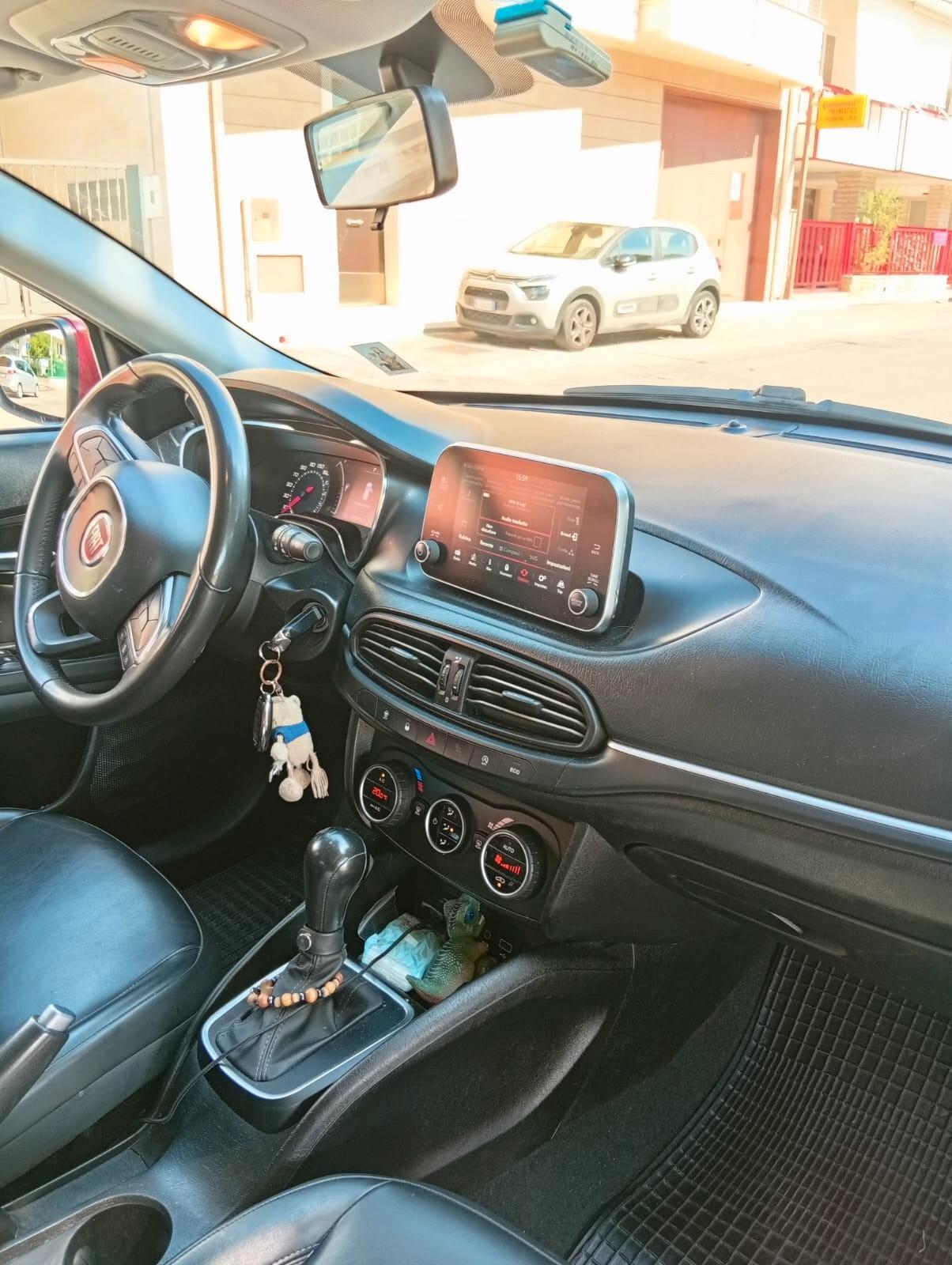 Fiat Tipo 1.6 Mjt S&S SW Lounge *CAMBIO AUTOMATICO*