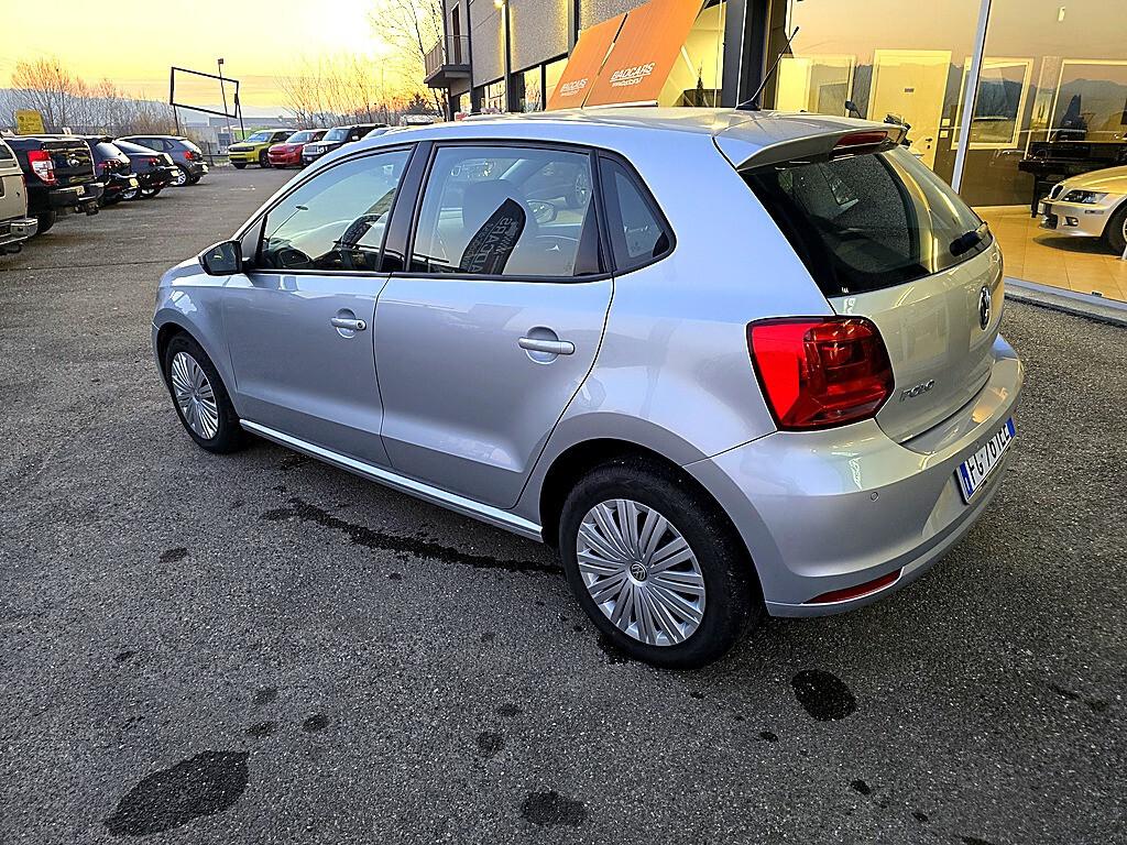 Volkswagen Polo 1.4 TDI 75CV HIGHLINE DA VETRINA!