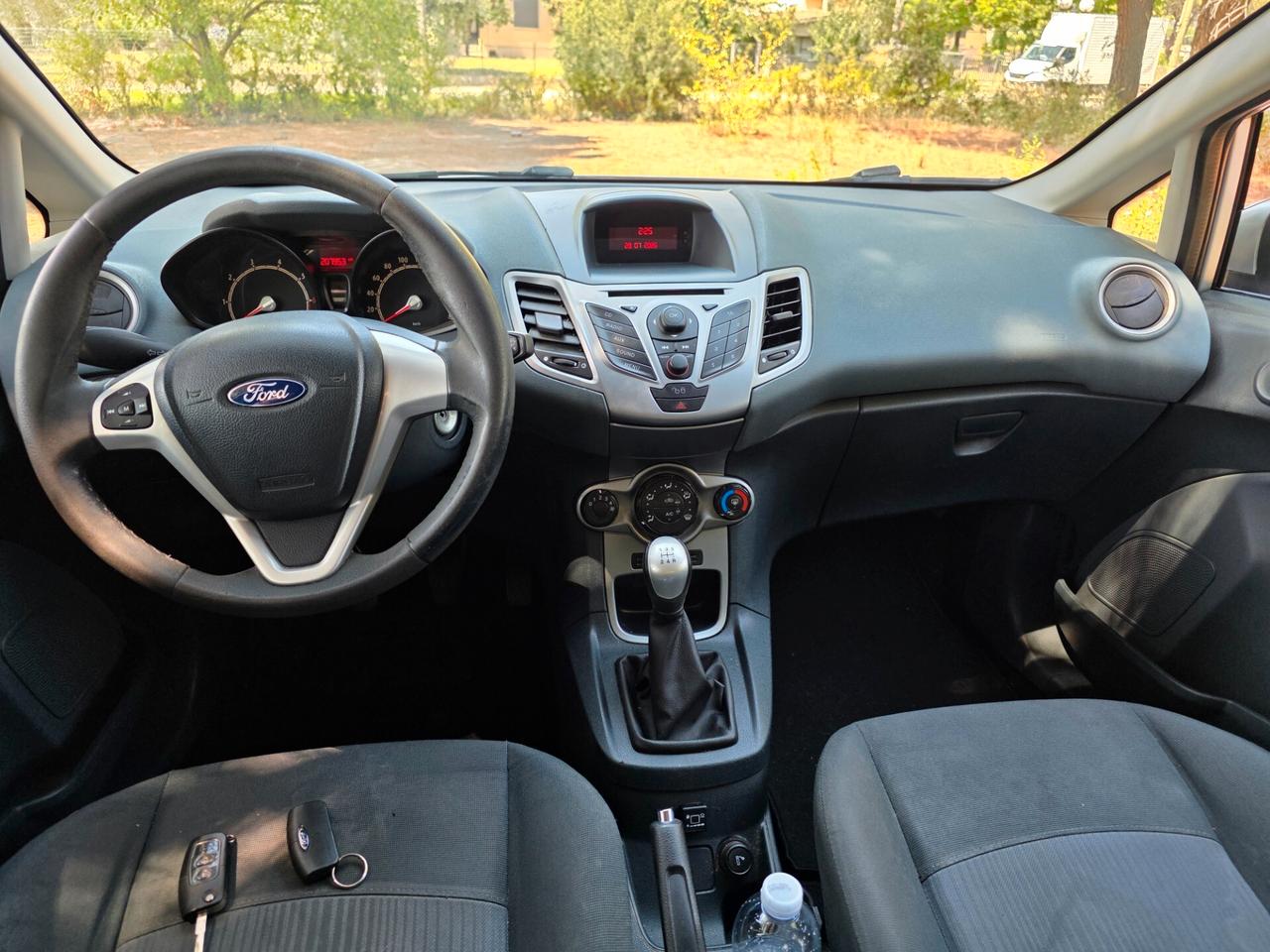 Ford Fiesta 1.4 5 porte Bz.- GPL Titanium