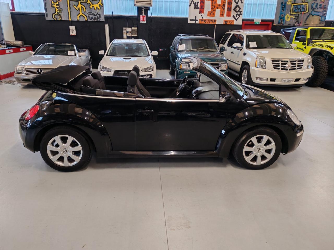 Volkswagen New Beetle 1.6 Cabrio