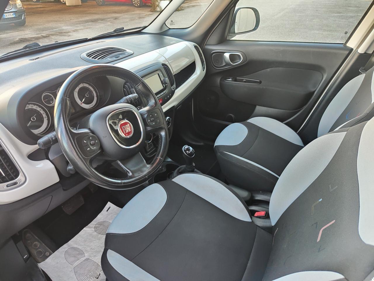 Fiat 500L Living 1.3 Multijet 95 CV Dualogic Pop Star