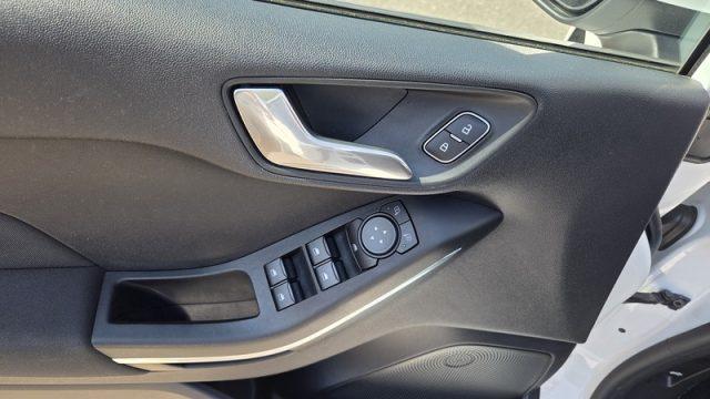 FORD Fiesta 1.1 75 CV 5 porte Titanium PERMUTE OK NEOPATENTATI