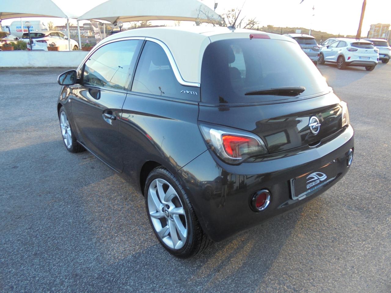 Opel Adam 1.4 87 CV tec GPL