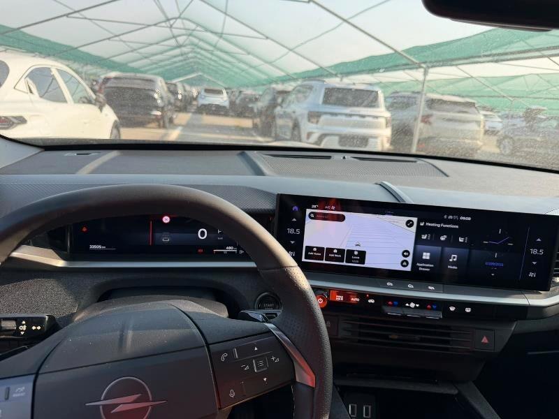 OPEL GRANDLAND 1.2 136CV EDCT SeS GT ( FARI LED - COCKPIT - CRUISE - NAVI - MIRROR - PDC - TELECAMERA POST. - TETTO BICOLORE )
