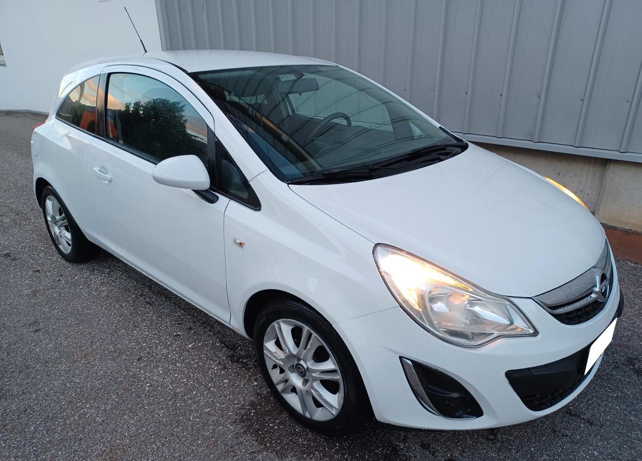 Opel Corsa 1.2 85CV 3 porte GPL-TECH Elective