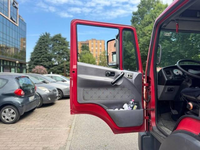 NISSAN Atleon 35 2001 VEICOLO SPECIALE