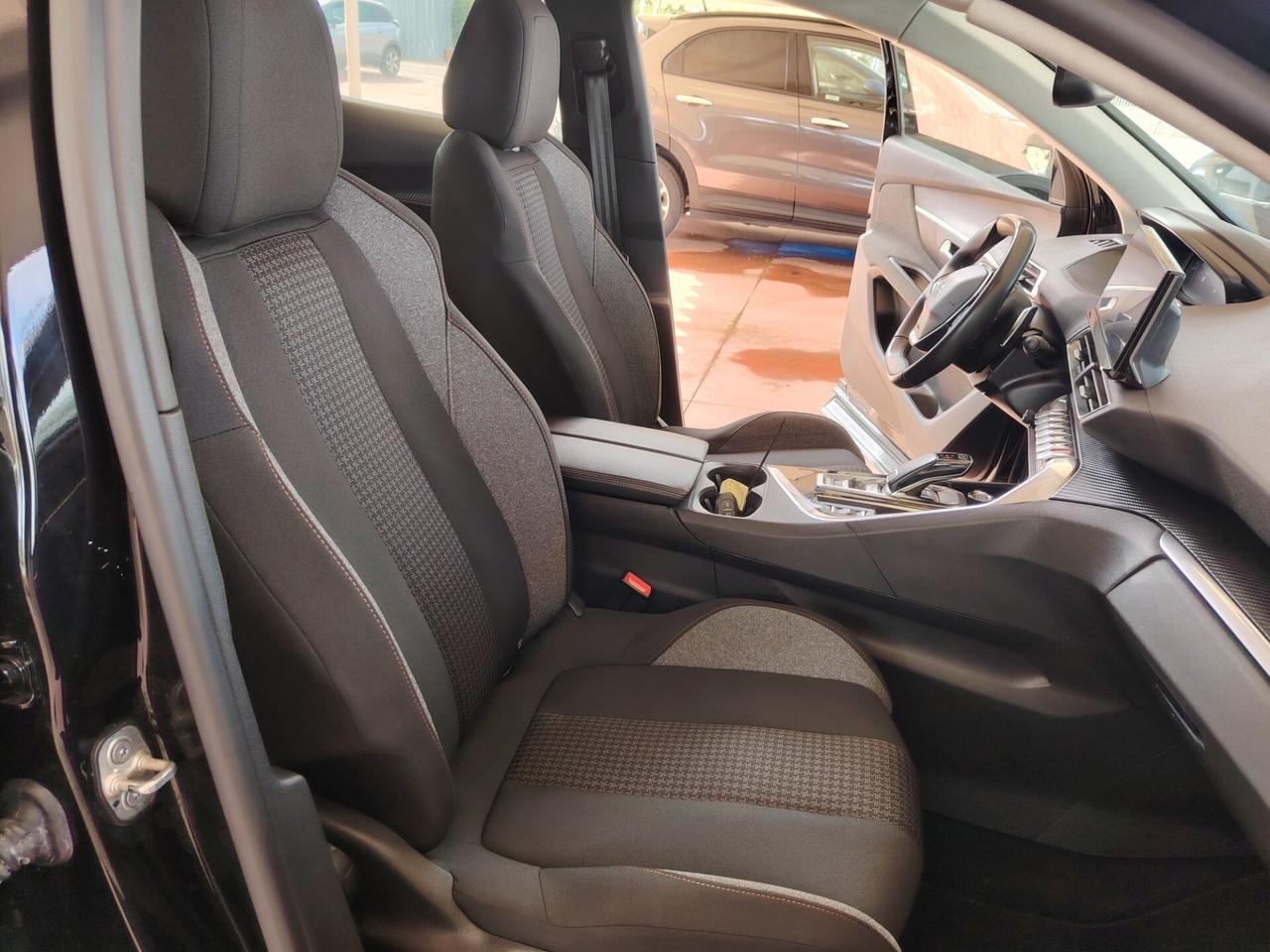 Peugeot 3008 BlueHDi 130 S&S EAT8 2021