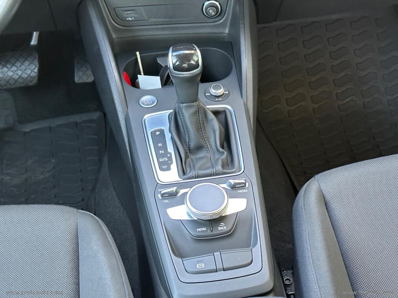 AUDI Q2 35 TDI quattro S tronic Admired