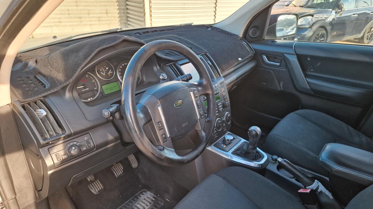 Land Rover Freelander 2.2 TD4 S.W. SE