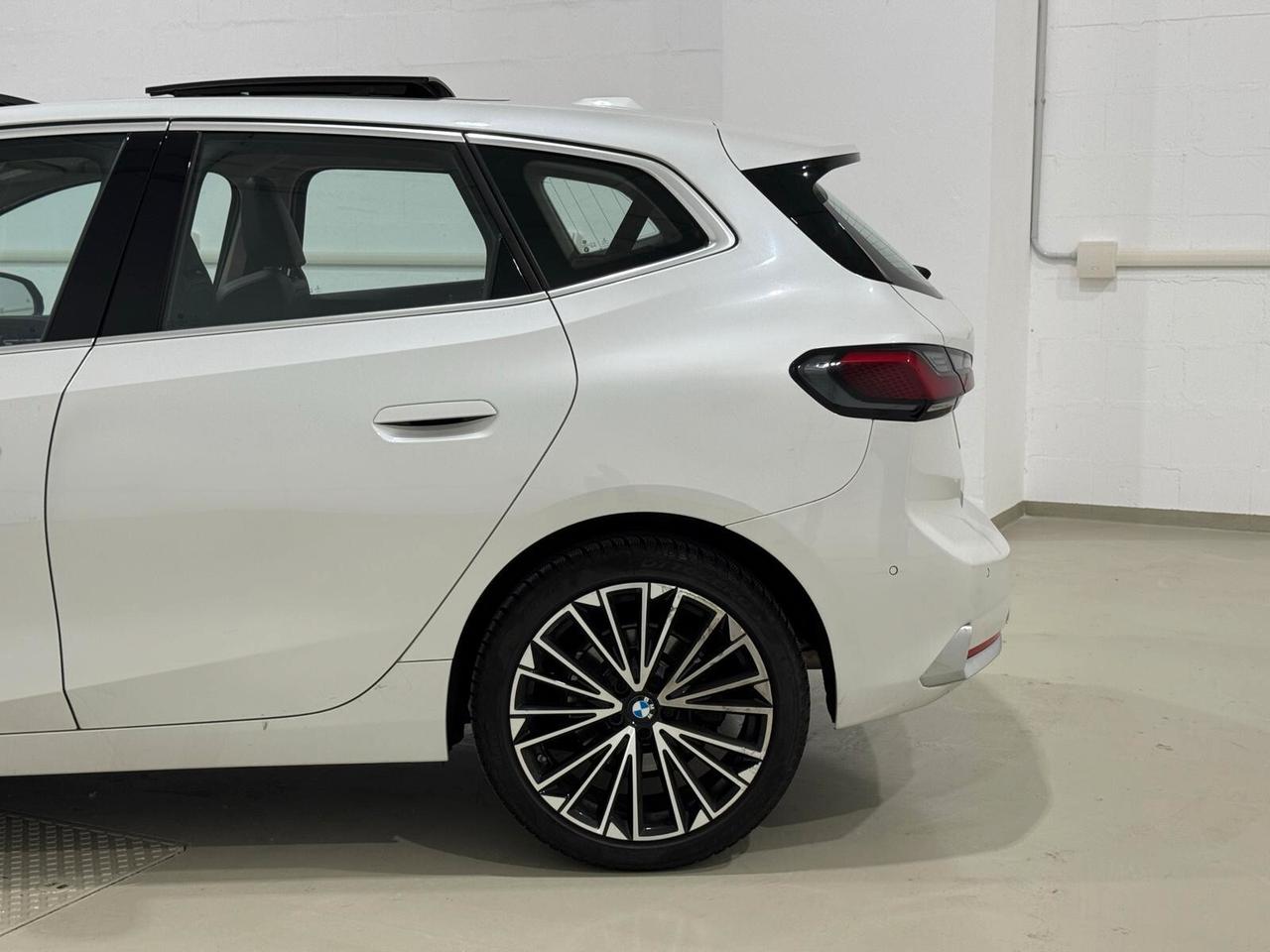 Bmw 2er Active Tourer 218d Msport