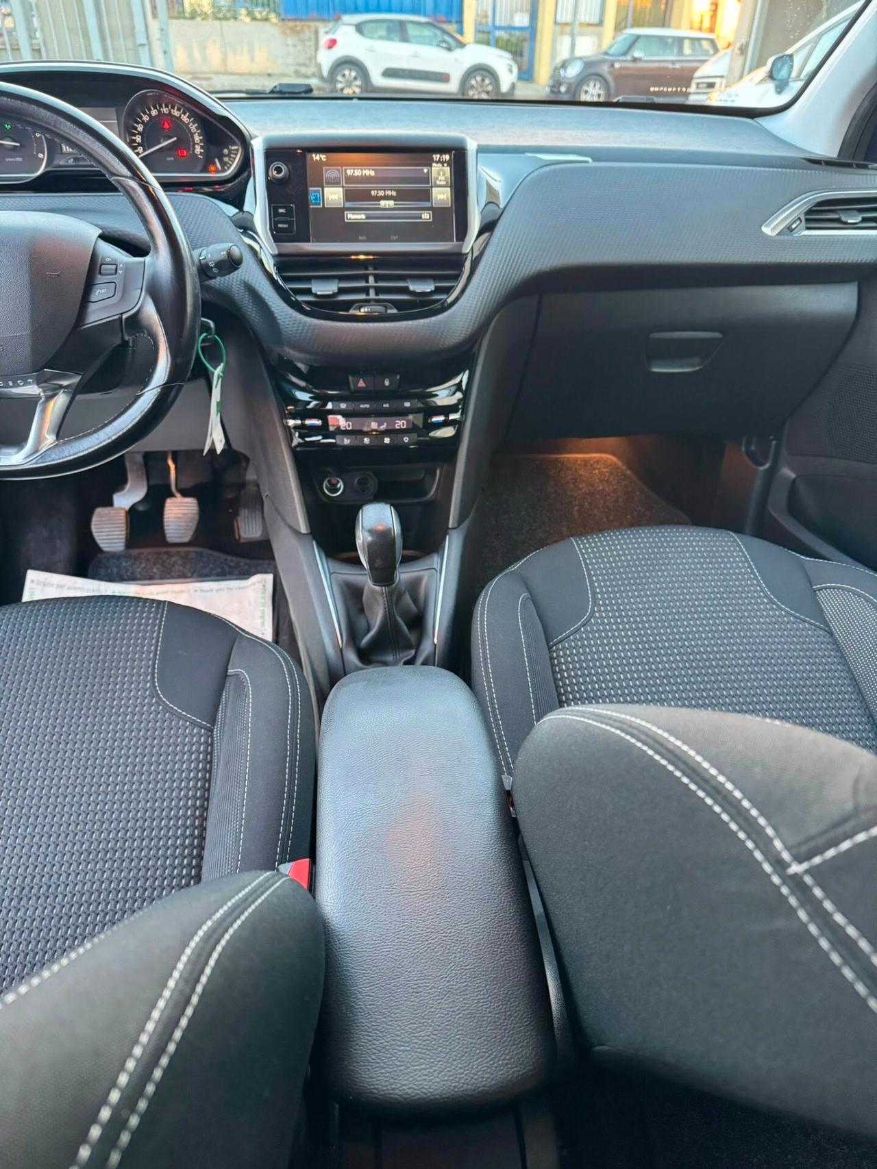 Peugeot 208 BlueHDi 5 porte Allure