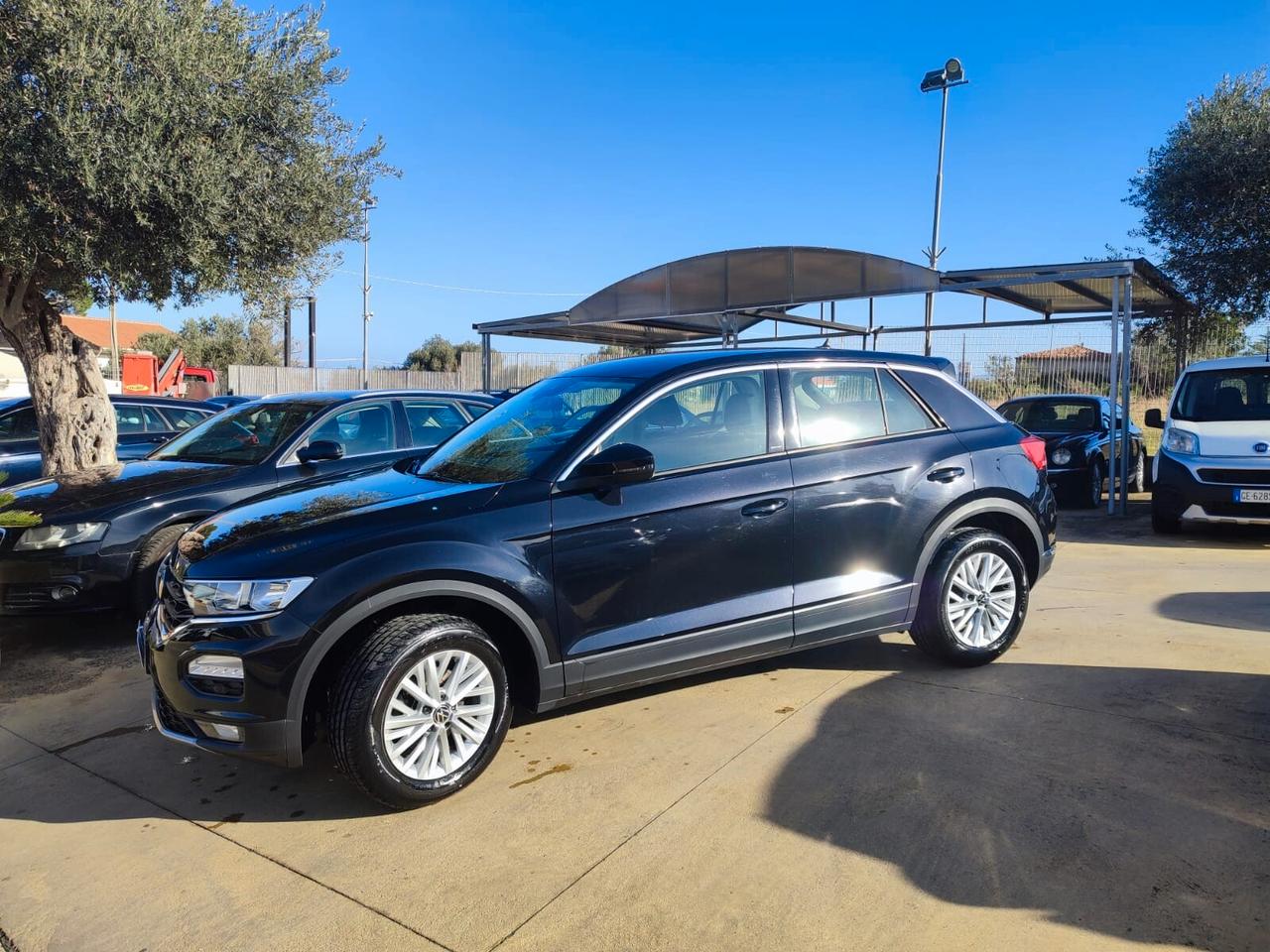 Volkswagen T-Roc 2.0 TDI 115 cv Business BlueMotion Technology